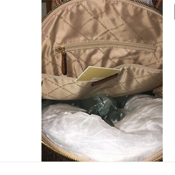 MICHAEL KORS LARGE BACKPACK - Picture 9 of 13